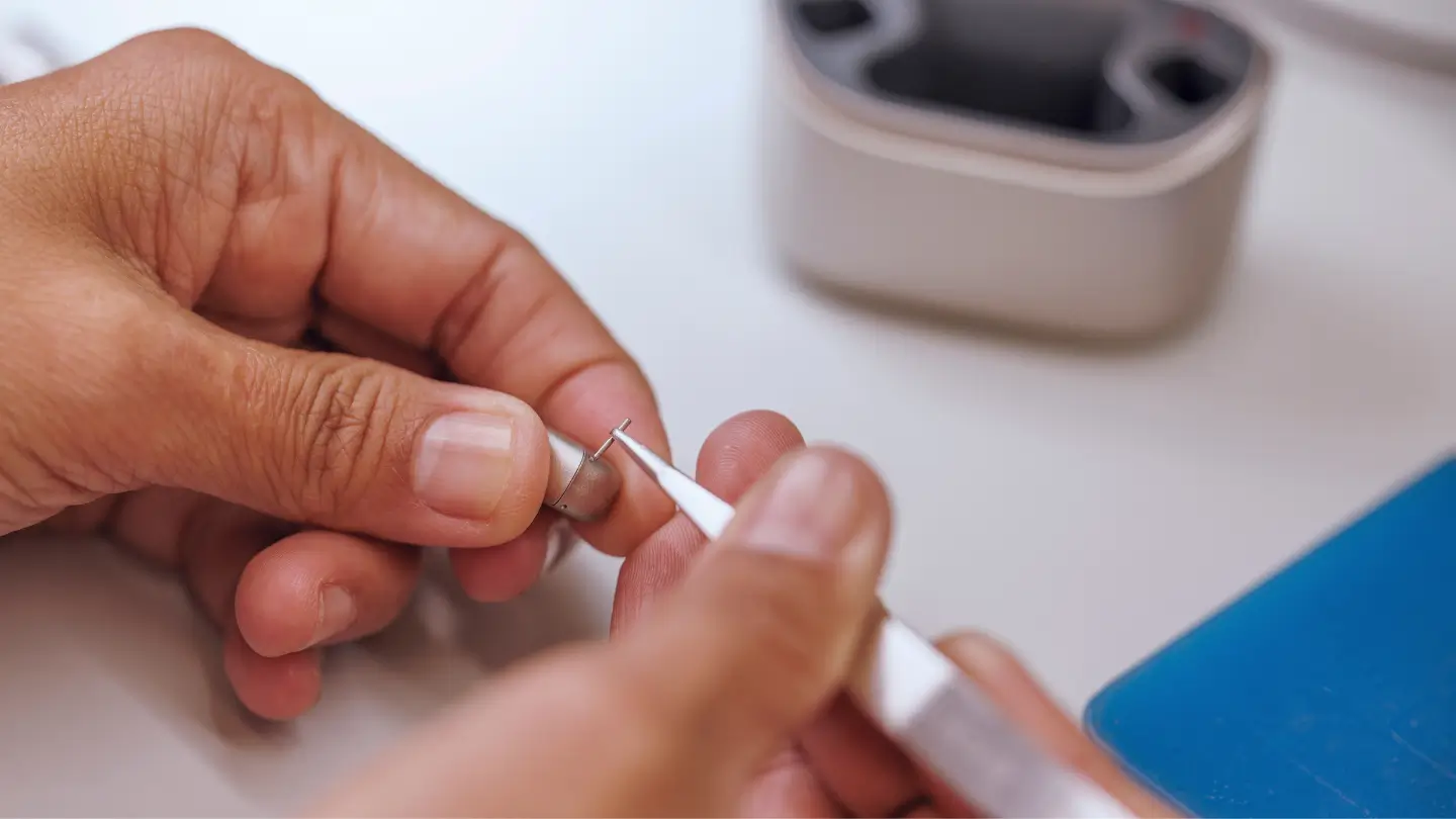 Sve o popravku slušnih aparata i kako ih spriječiti